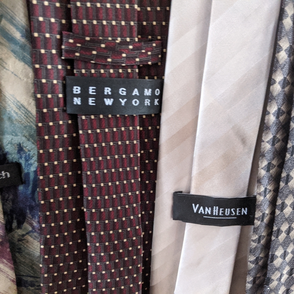 6 tie bundle, Ralph Lauren, Tommy Hilfiger, etc - Picture 6 of 11